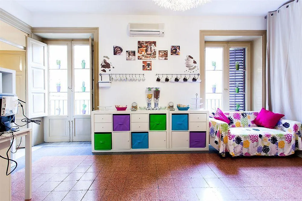Belmoro - La Dimora Del Capo Bed & Breakfast Palermo İtalya